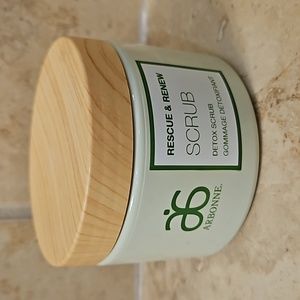 Arbonne Resuce & Renew Scrub